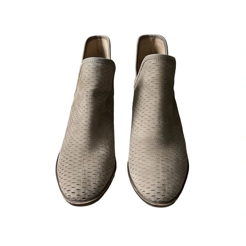 LUCKY BRAND Baley Brindle Suede Perforated Pull On Ankle Booties Size 7.5 - Picture 2 of 8